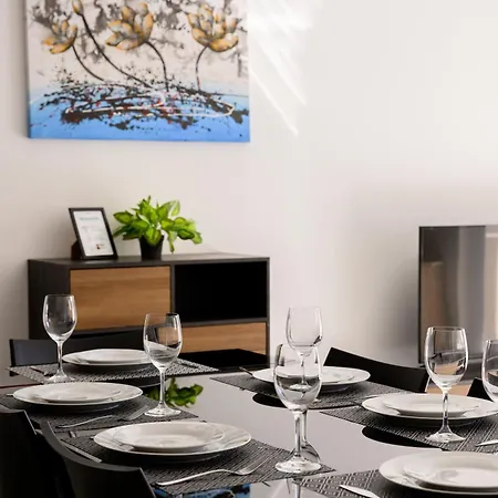 F9 Modern And Bright In Malta Msida