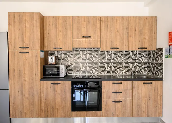 F9 Modern And Bright In Malta Msida